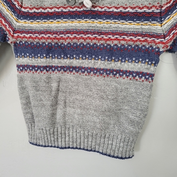 Cat & Jack Toddler Boy 2T Grey Sweater Toggle Button Red Blue Knit Fall Winter - Picture 6 of 8
